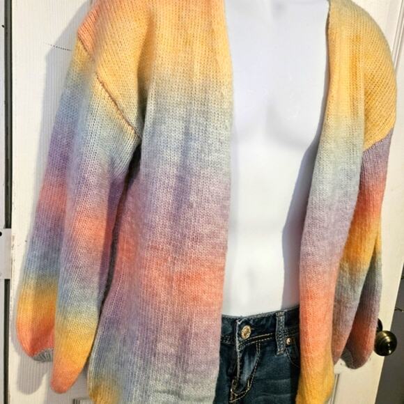Woman's pastel rainbow colored sweater cardigan Soft sz Small - Picture 2 of 4